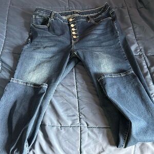 Women's Flamingo stretch jeans.